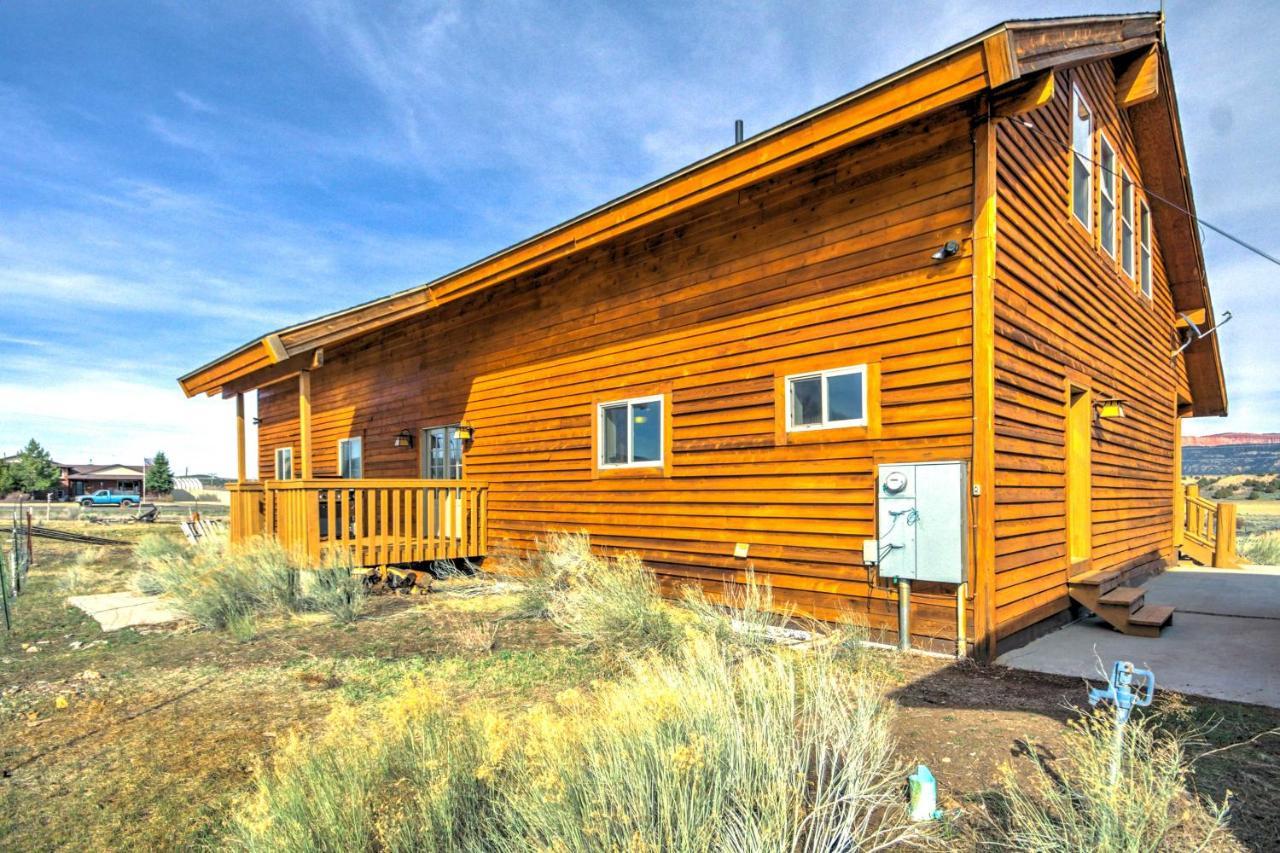 Rustic Bryce Canyon Home With Deck On Sevier River! هاتش المظهر الخارجي الصورة