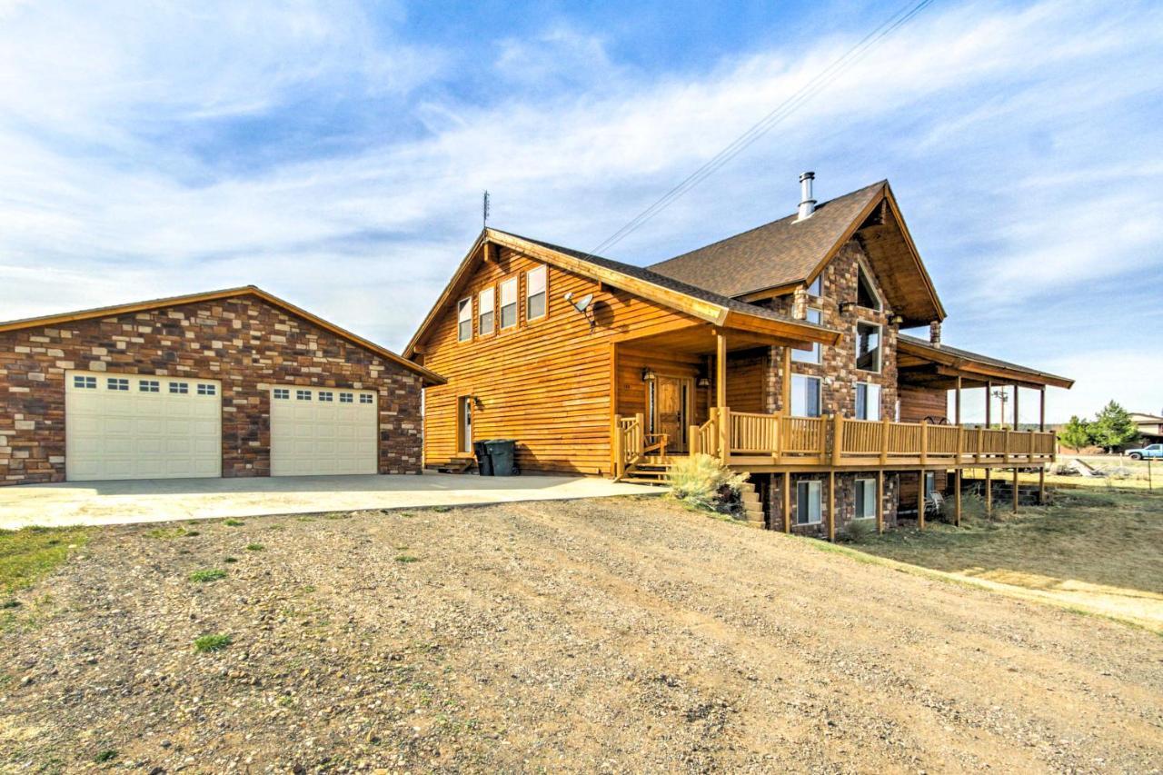 Rustic Bryce Canyon Home With Deck On Sevier River! هاتش المظهر الخارجي الصورة